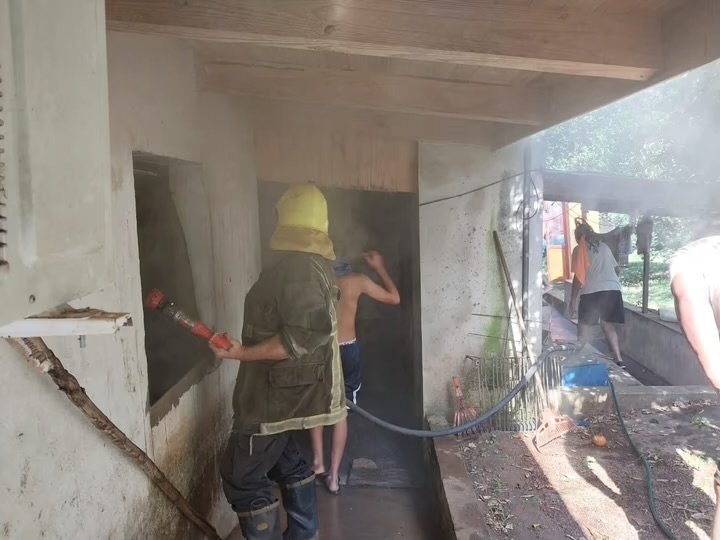 Misiones: prendió un espiral para combatir a los mosquitos y provocó un incendio en una casa IMG 6803