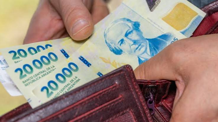 Alerta por el crecimiento de la usura: advierten sobre préstamos abusivos a jubilados y empleados públicos WhatsApp Image 2026 09 03 at 10.07.03 AM