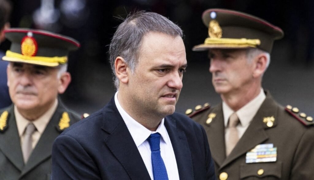 adorni justicia 6ab140c8b7509