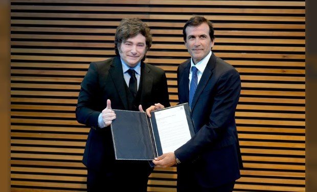 Milei puso en funciones a Adolfo Cambiaso como Embajador Extraordinario ad honorem cambiaso 6abcd0dd7b11e