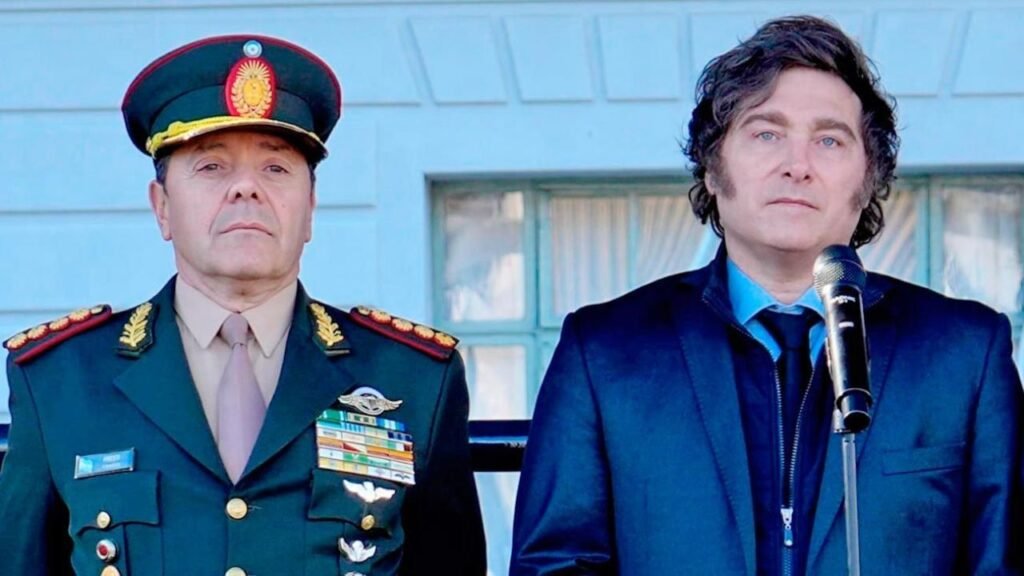 javier milei y carlos presti 2142752 1