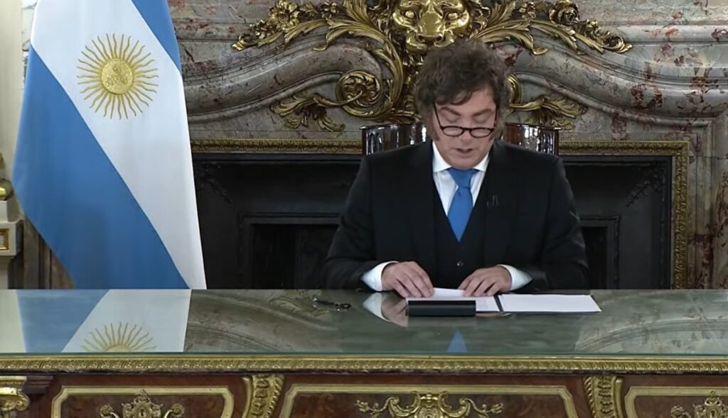 El Gobierno evalúa incluir la pesca y otras actividades en el proyecto de sanciones en Malvinas milei cadena nacional Captura de pantalla 2026 09 03 211003 6aa1c1eac172d