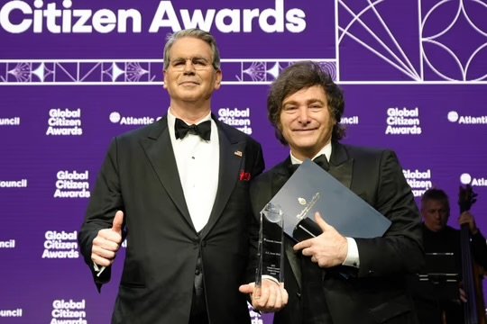 Bessent abre la posibilidad de una nueva asistencia financiera de Estados Unidos a la Argentina IMG 7299