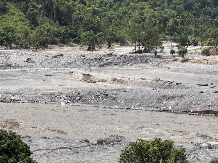 Una crecida repentina en Nepal arrasó 40 casas y dejó al menos cinco desaparecidos IMG 7679