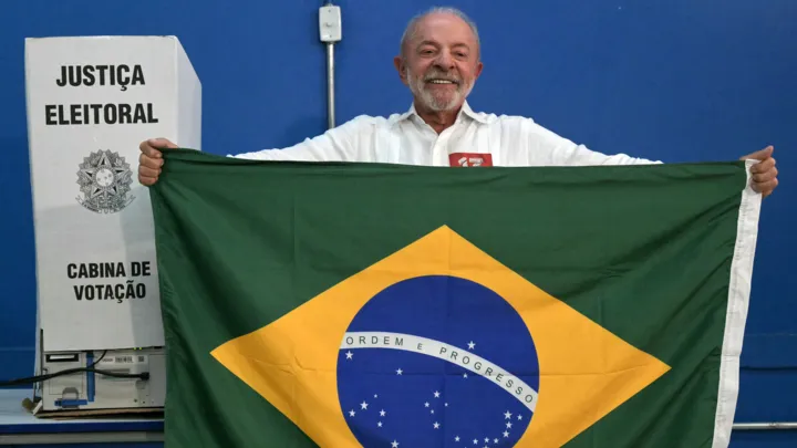 Lula ganó contra todo pronóstico y será presidente de Brasil por cuarta vez Lula