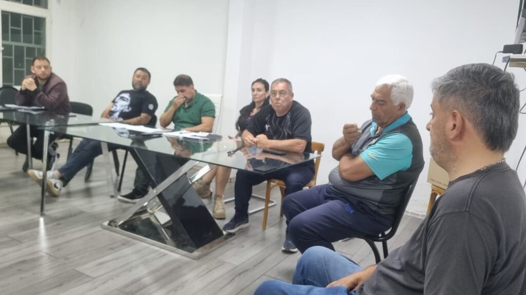 Clubes acordaron la continuidad del Torneo de Divisiones Inferiores WhatsApp Image 2026 10 30 at 7.58.54 AM